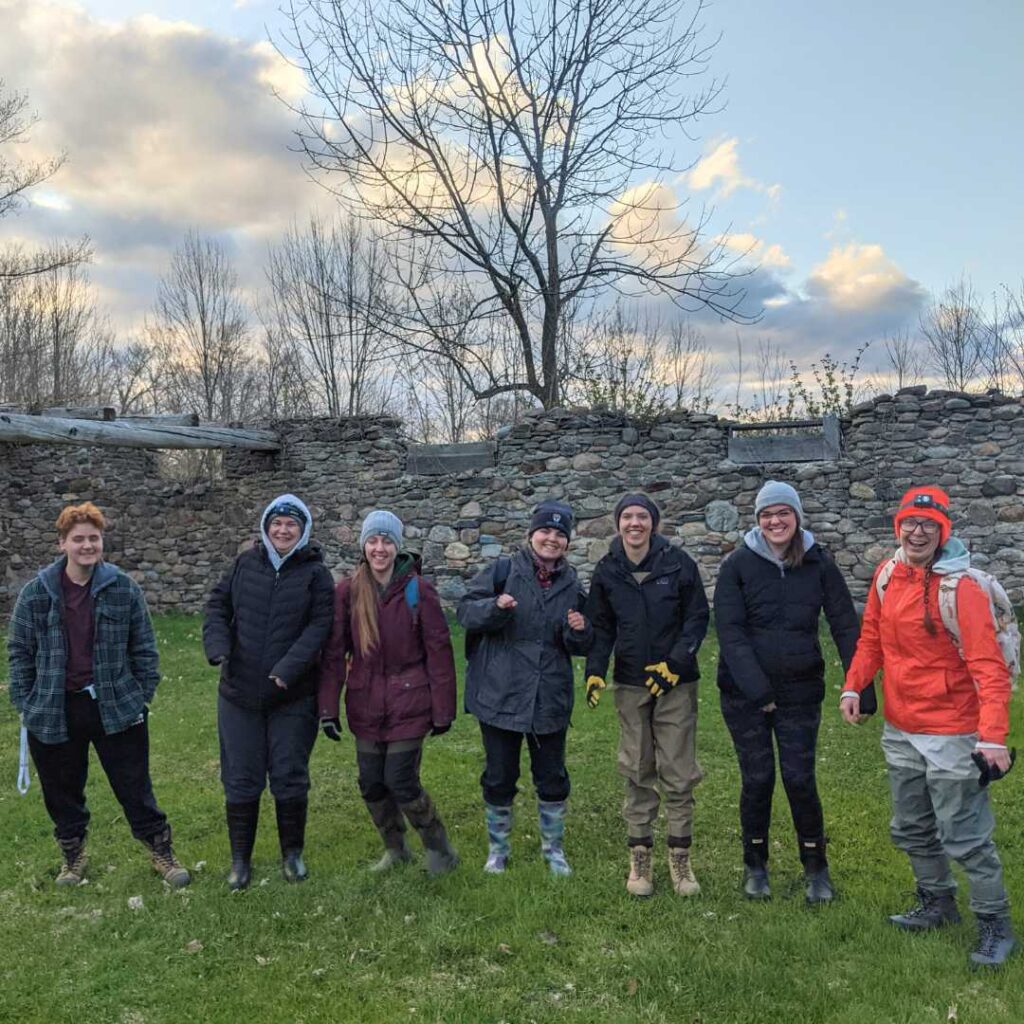 KLT volunteers and Rachel Barrington (far right), KLT Partners in Conservation Coordinator